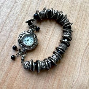 Seasons Watch Charm Bracelet Ladies Watch Vintage Versatile Quartz